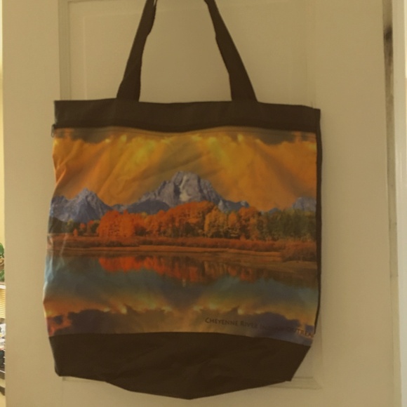 HP: Cheyenne River Indian Outreach Tote Bag - Picture 1 of 2